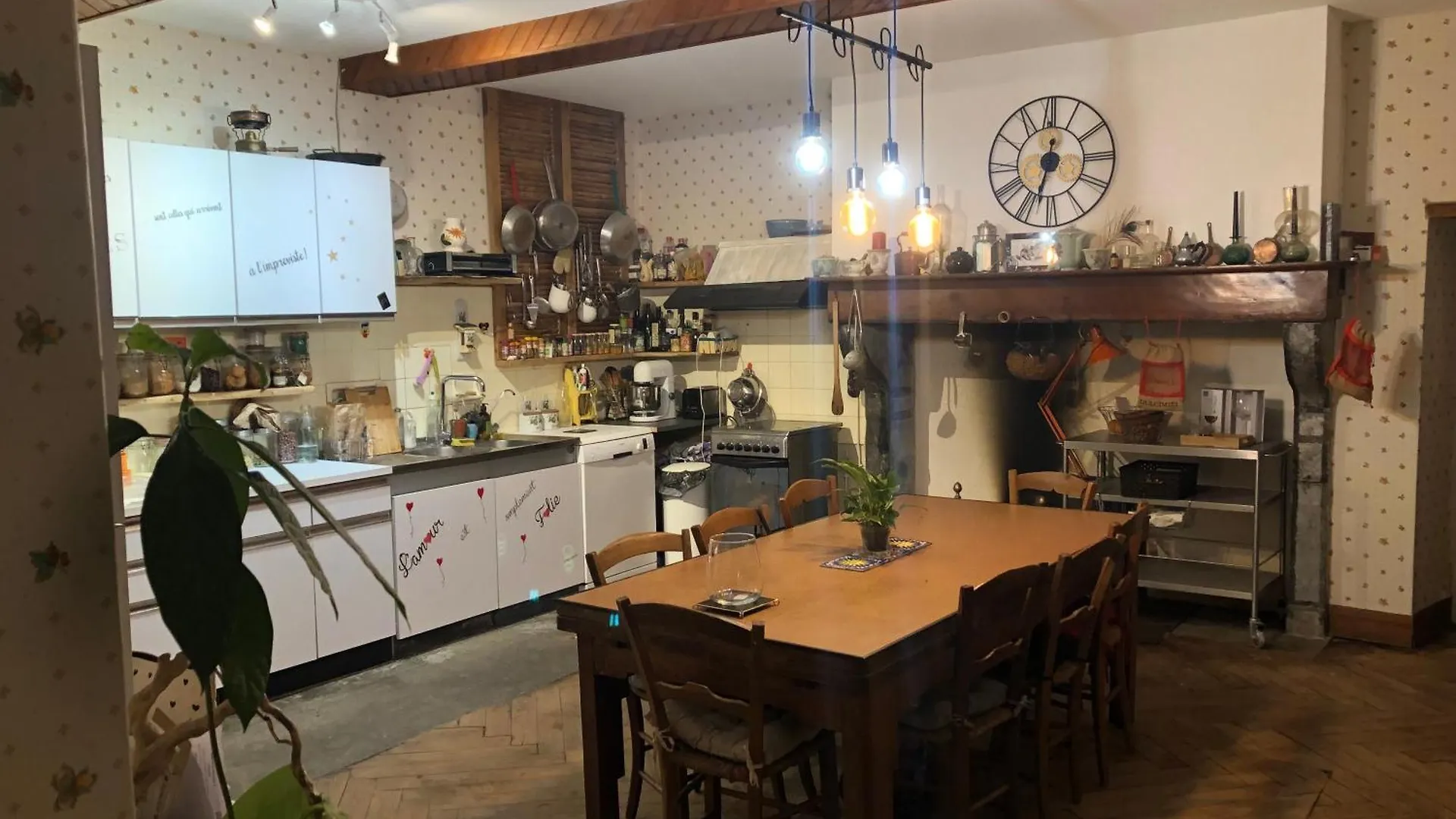 ベッド・アンド・ブレックファスト L'Auberge Des Pyrenees La Barthe-de-Neste